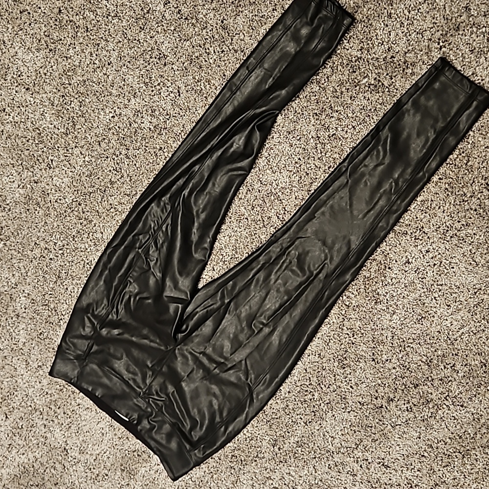 Mudd High Rise Ponte Legging